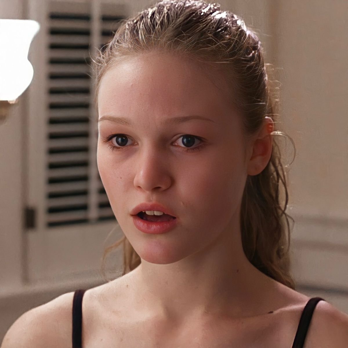 Kat Stratfords Defiance Still Resonates, Says Julia Stiles